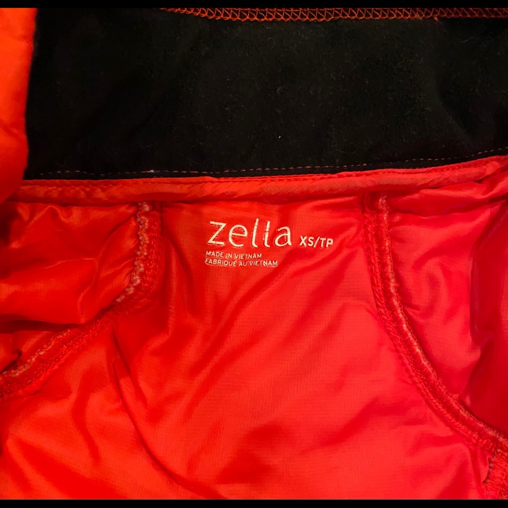 Zella workout pullover - Picture 3 of 3